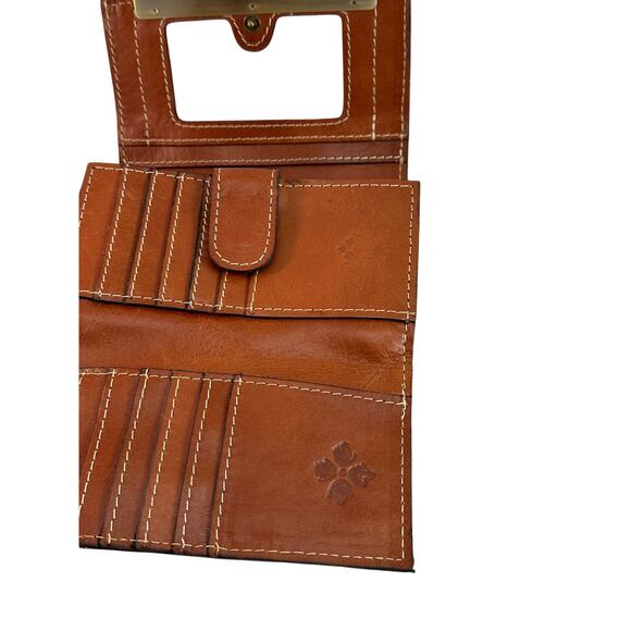 Patricia Nash Tri-Fold Tooled Cametti Leather Wallet - Picture 4 of 6